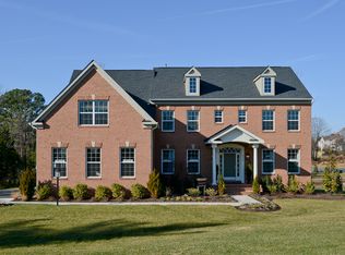 8804 Lake Hill Dr, Lorton, VA 22079