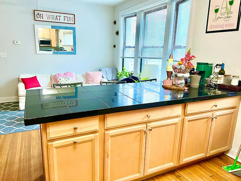 909 W Sheridan Rd #1 — Photo 28