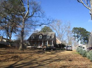 213 Longwood Dr, Clinton, MS 39056