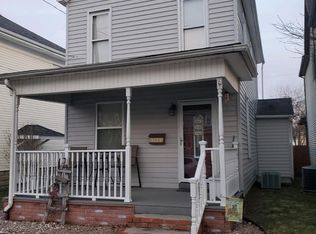 1713 3rd St, Moundsville, WV 26041