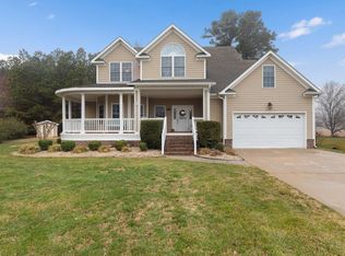 104 Egret Cv, Moyock, NC 27958