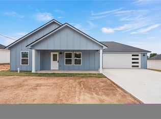 106 Rolinata St, Riesel, TX 76682