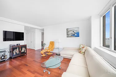 Rented by Nest Seekers International