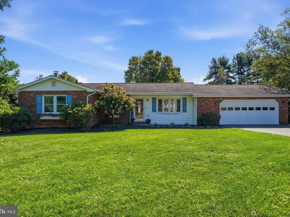 609 Fannie Dorsey Rd, Sykesville, MD 21784
