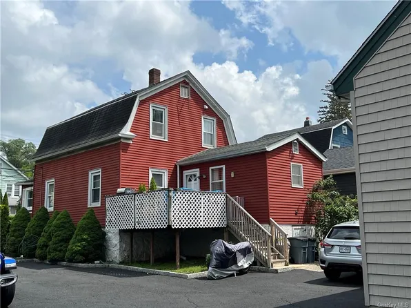 25 S Stone Ave, Elmsford, NY 10523
