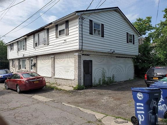 2nd image of 1112 Ferry Ave