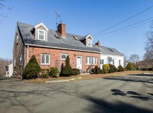 90 Smith St, Waltham, MA 02451