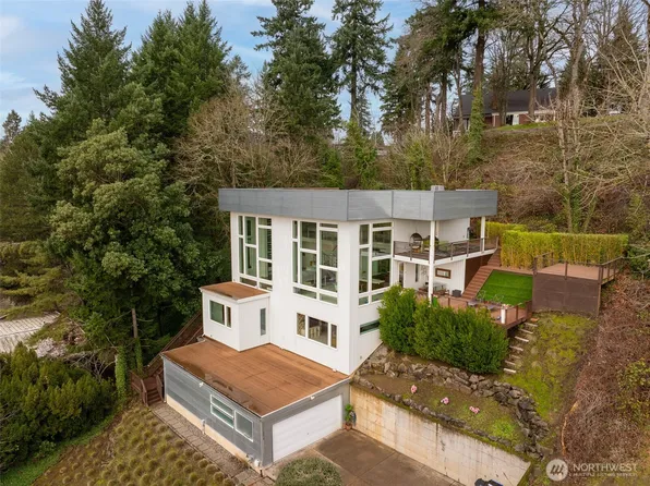 3816 Edgewood Drive, Vancouver, WA 98661