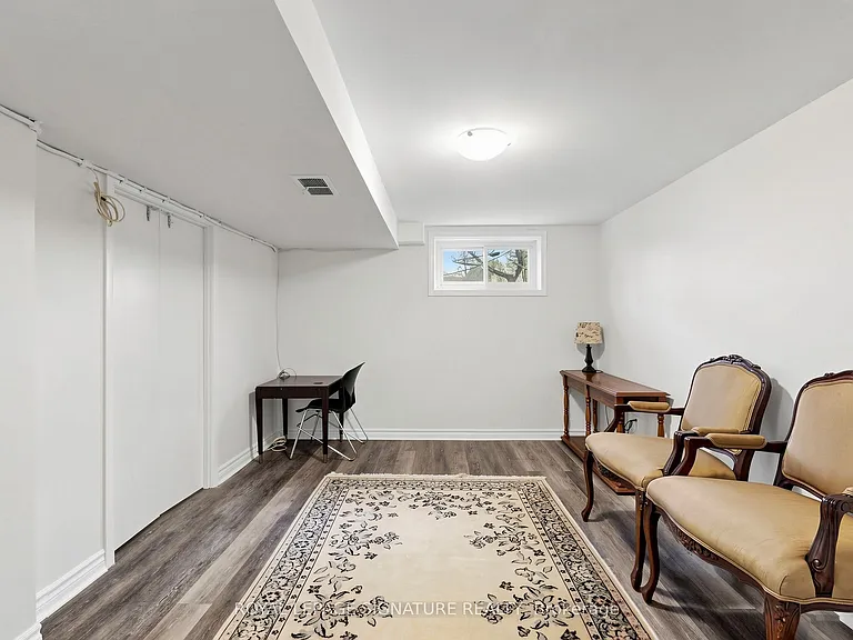 103 Cummer Ave #LOWER — Photo 5