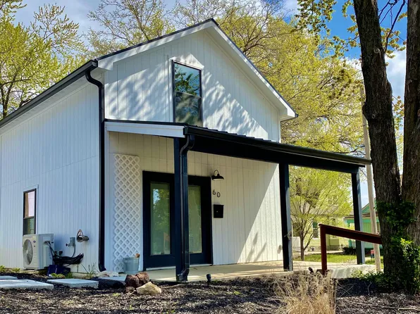 60 E 32nd St #1, Kansas City, MO 64111