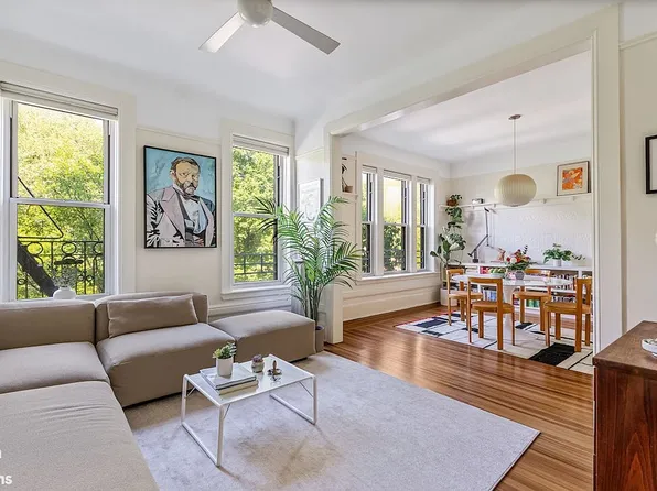 570 44th St APT 12, Brooklyn, NY 11220