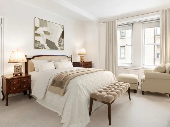 781 5th Avenue image 3 of 9