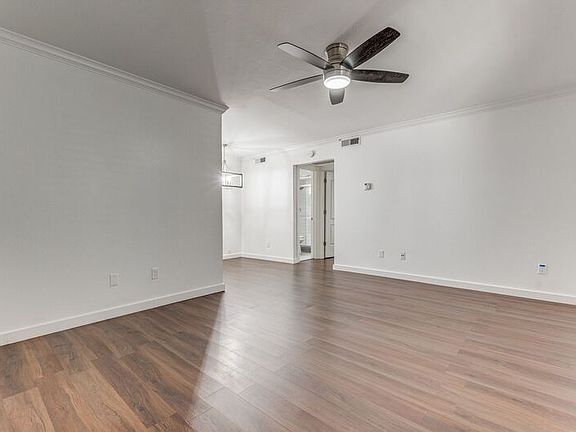 5th image of 4211 Holland Ave APT 104