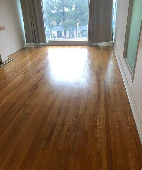 1501 N Stanton St — Photo 5