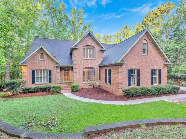 388 Pinehurst Dr, Spartanburg, SC 29306