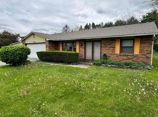 7332 Turkey Run Dr, Fort Wayne, IN 46815