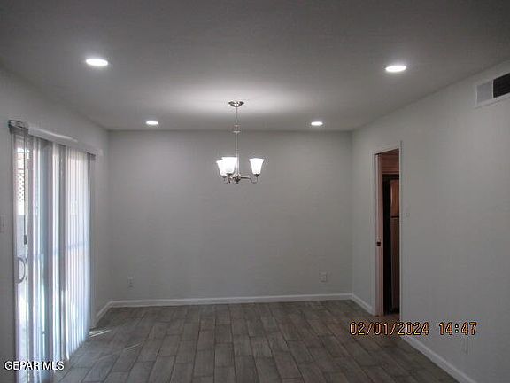5th image of 709 El Pinal Pl