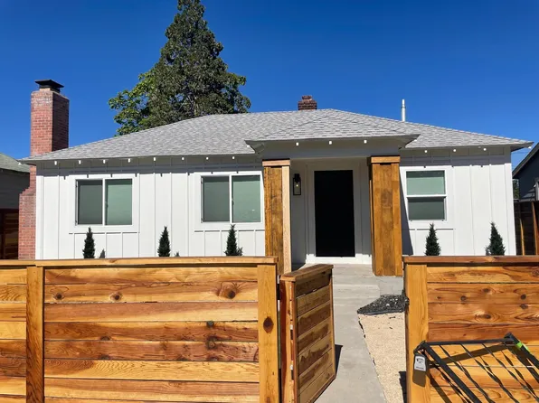 421 4th St, Sparks, NV 89431