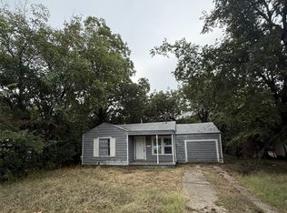 3532 Pioneer St, Fort Worth, TX 76119