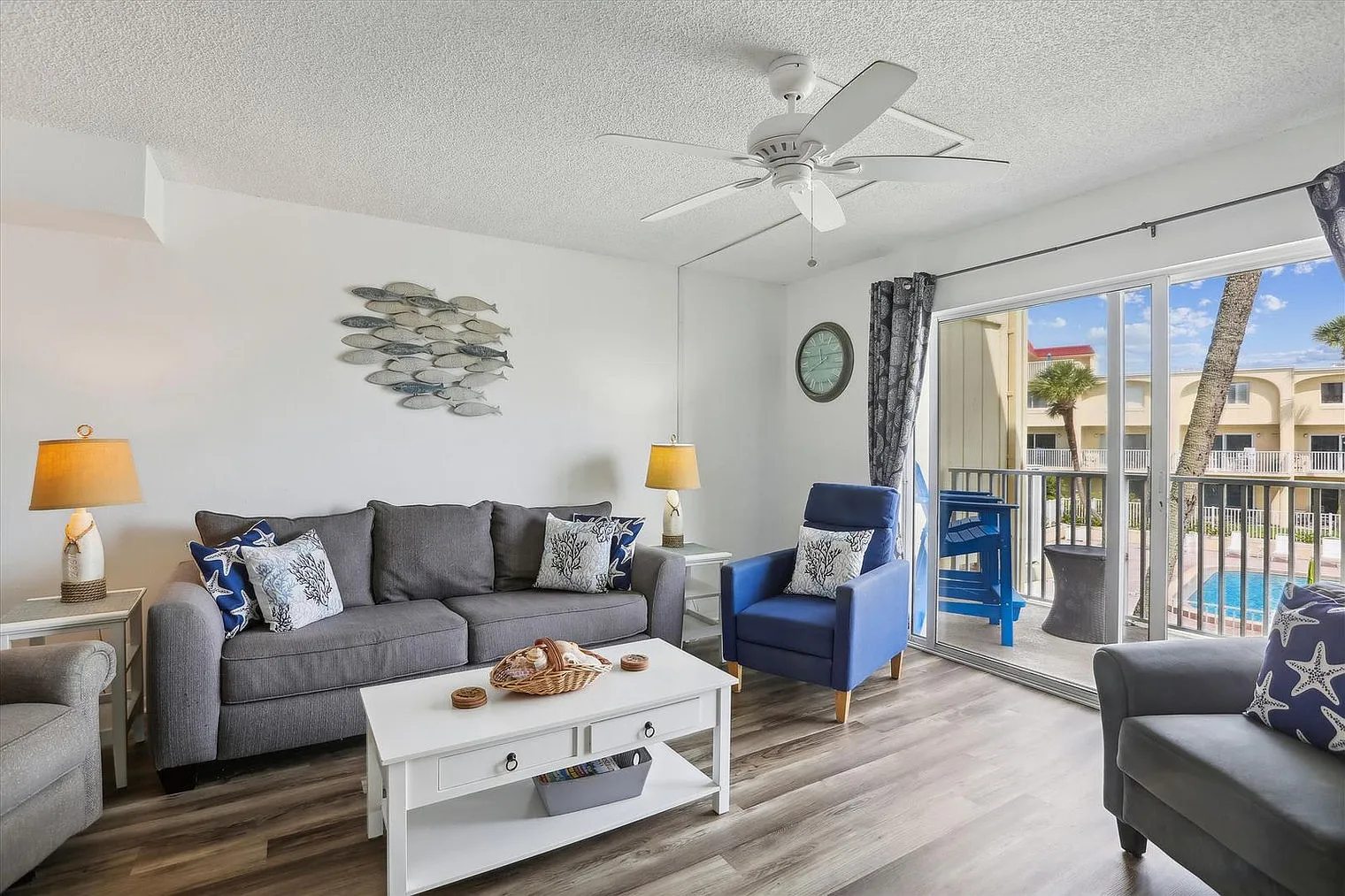 2 bed, 2.0 bath, 1054 sqft, $3,888 — Photo 1