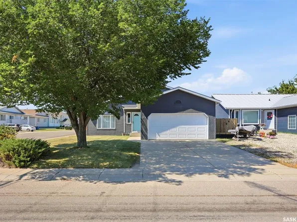 201 1st AVENUE N, Warman, SK S0K 4S0