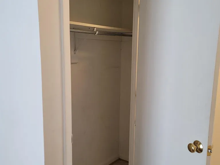 625 A Chesapeake St SE #101 — Photo 3