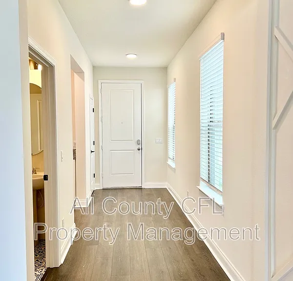 9359 Juniper Moss Cir — Photo 3