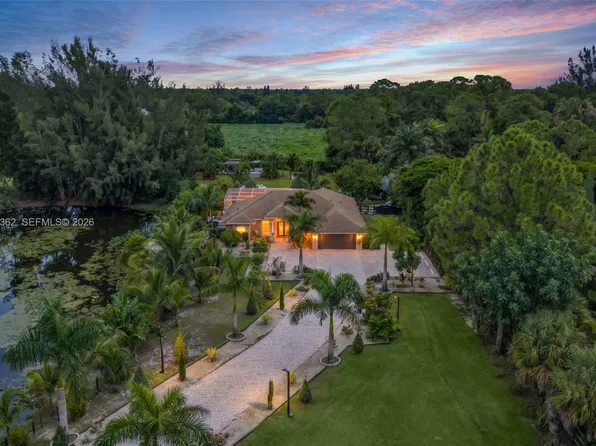 14800 April Dr, Loxahatchee, FL 33470