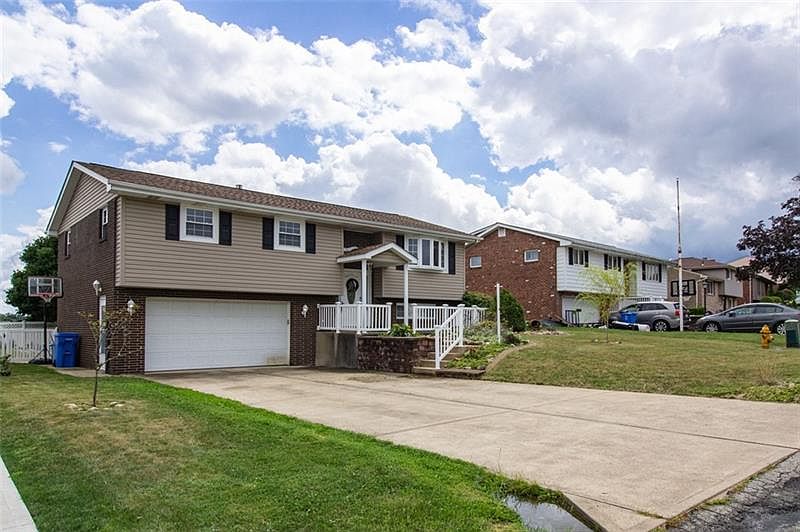 322 Highland Dr Elizabeth PA Zillow