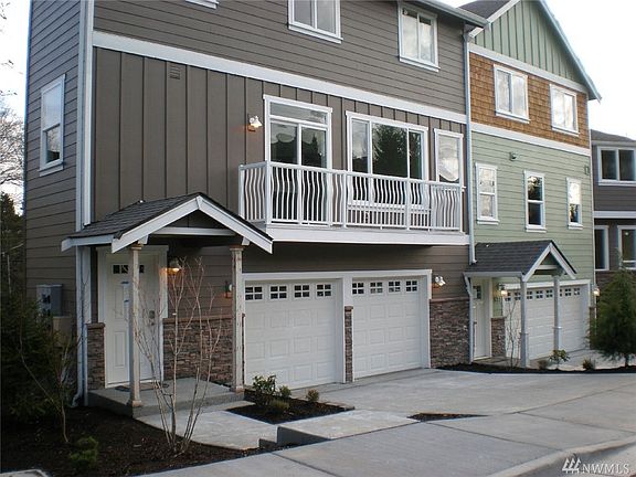 4th image of 816 E Marine View Dr