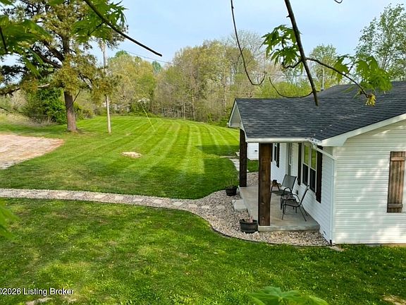 4th image of 926 Salem Church Rd