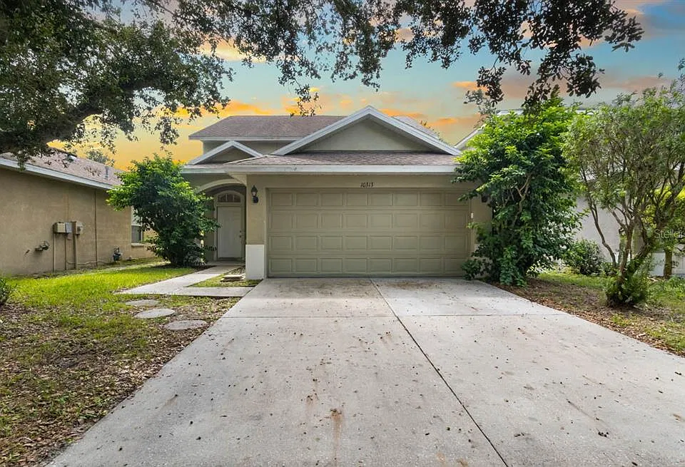 10313 Avelar Ridge Dr