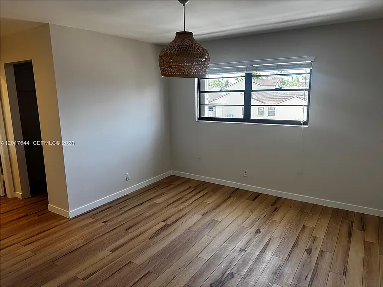 6532 NW 170th Ter — Photo 27