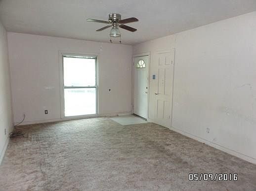 2nd image of 600 Cedar Dr