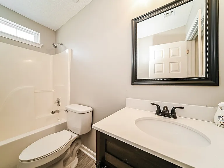 213 Tyler Trce — Photo 15