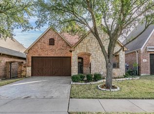 4016 Westmont Ct, Bedford, TX 76021