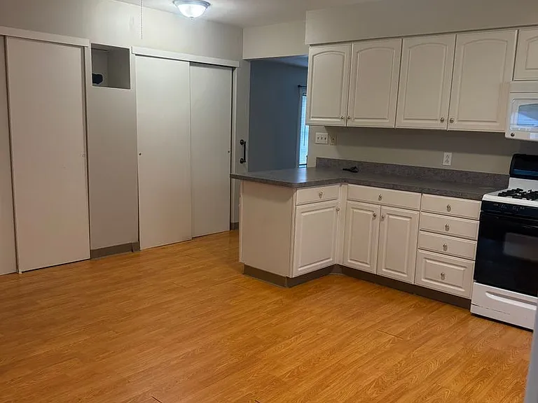 110 Sunrise Ter — Photo 12