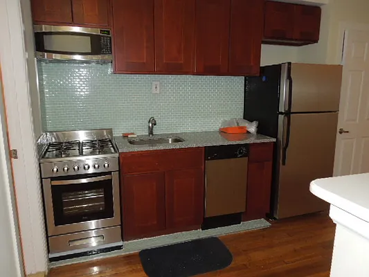 Rented by Fleet Realty | media 13