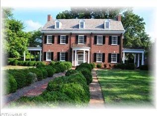 1992 Runnymede Rd, Winston Salem, NC 27104