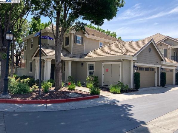 214 W La Flor Ln, Mountain House, CA 95391