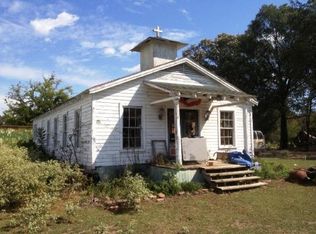 1910 County Road 4316 N, De Kalb, TX 75559