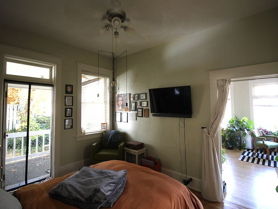 1st image of 855 E 3rd Ave APT 5