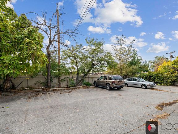 5th image of 1766 E Southwoodside Dr Unit 7