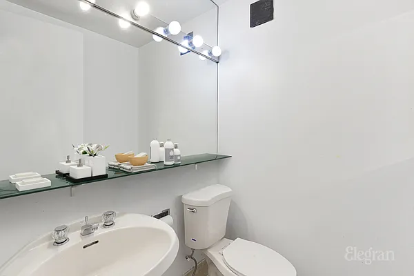 Sold by Elegran | media 7