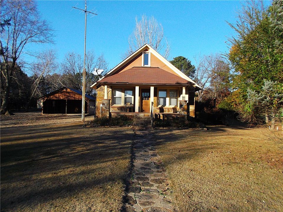 1st image of 637 County Road 4400
