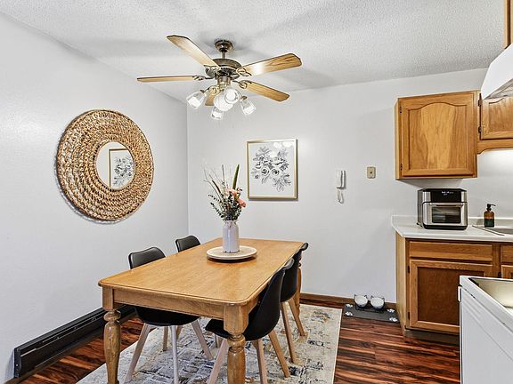 3rd image of 3130 Cory Ln APT 205