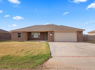 222 E 7th St, Idalou, TX 79329