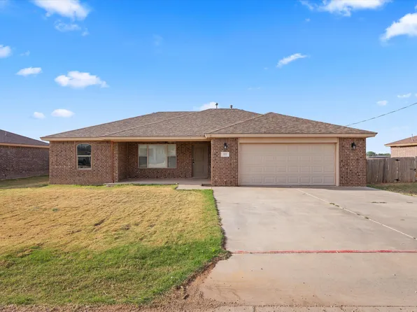 222 E 7th St, Idalou, TX 79329