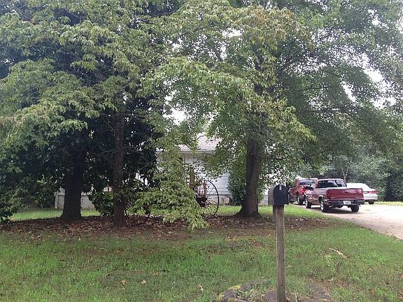 2nd image of 1700 Camp Dr
