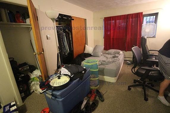 2nd image of 15 Walbridge St #Ll5